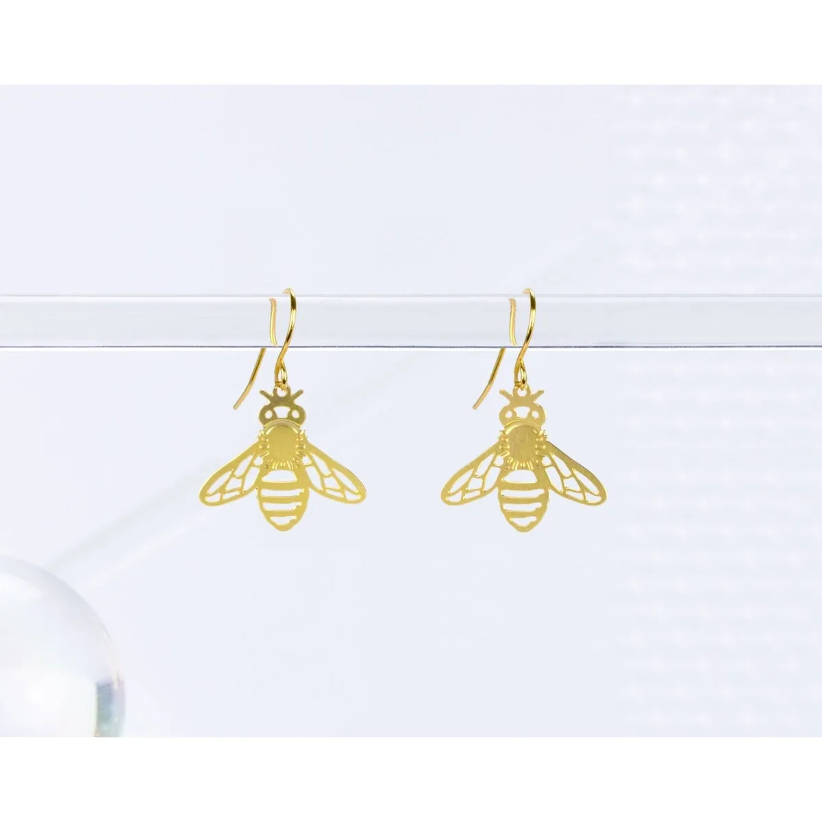 A Tea Leaf - Earrings - Honeybee (Gold) #ATL-E-252-BRA-SH