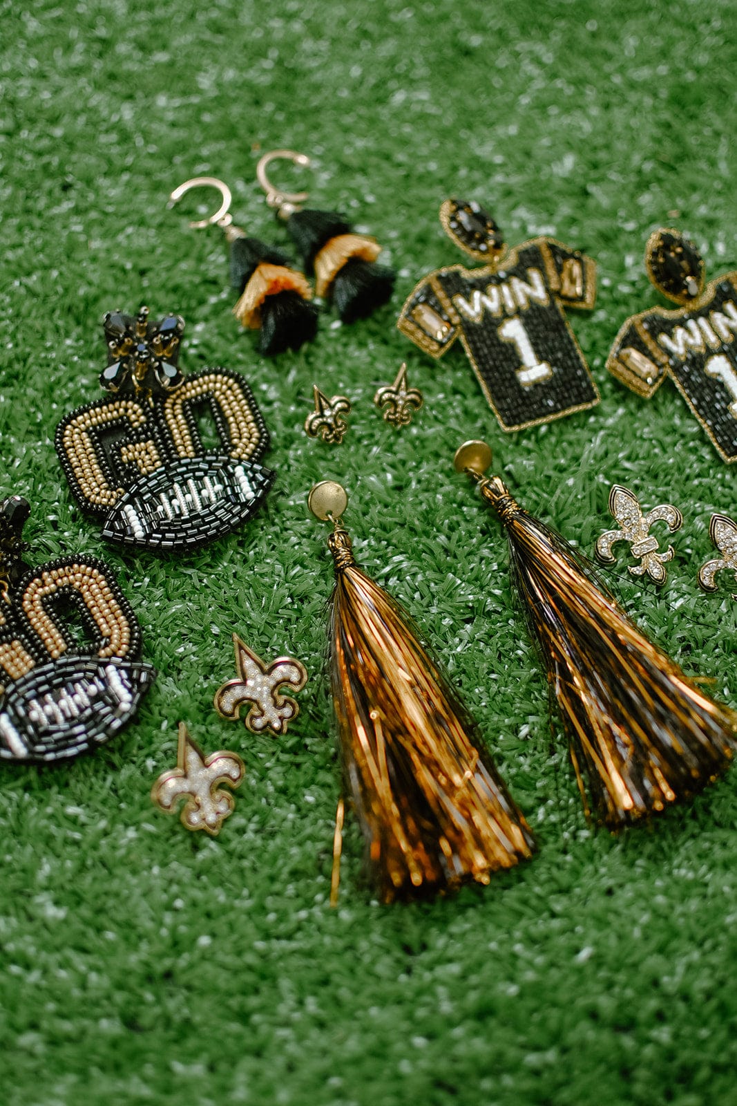 Black & Gold GO Beaded Drops