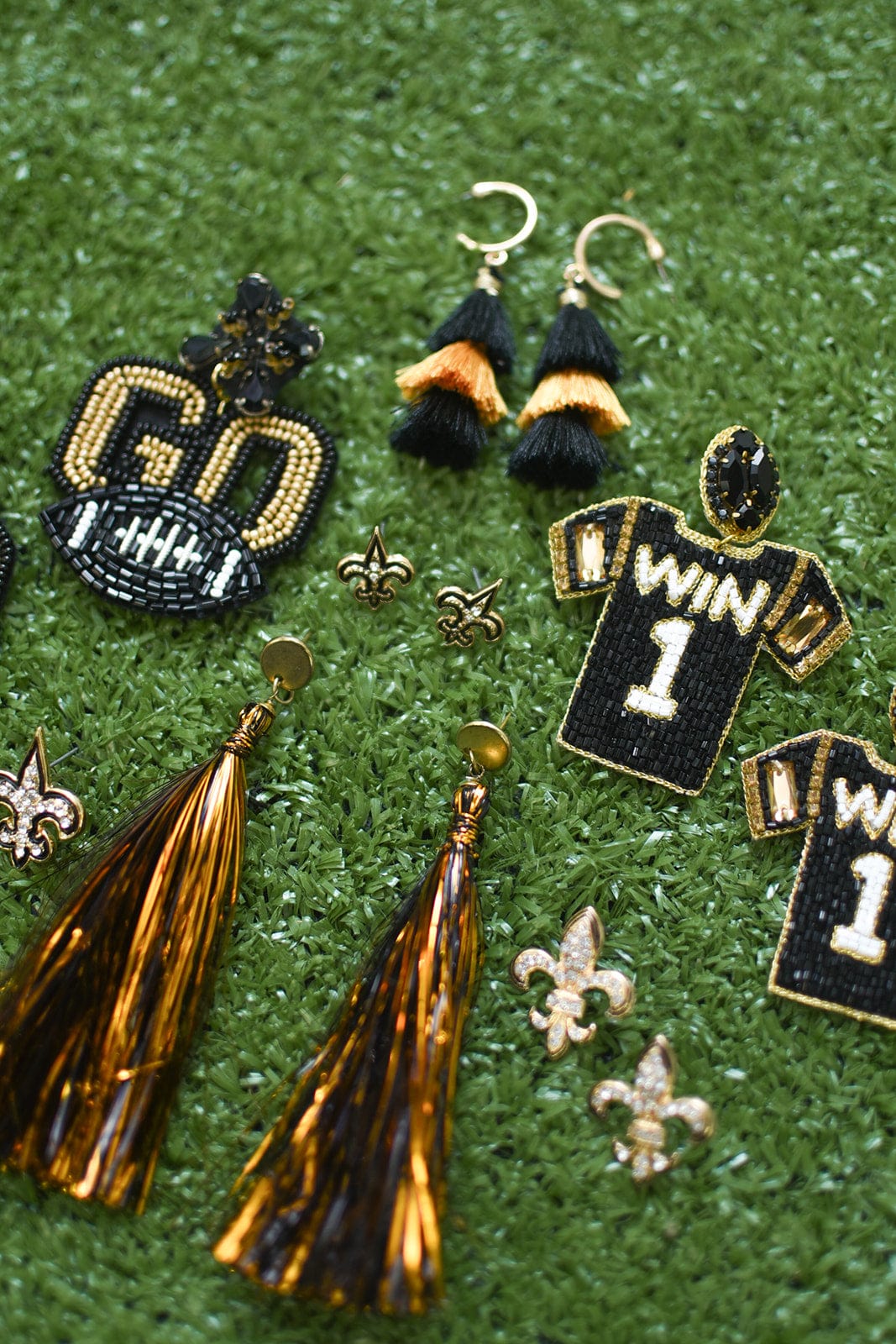 Black & Gold Shimmer Tassels