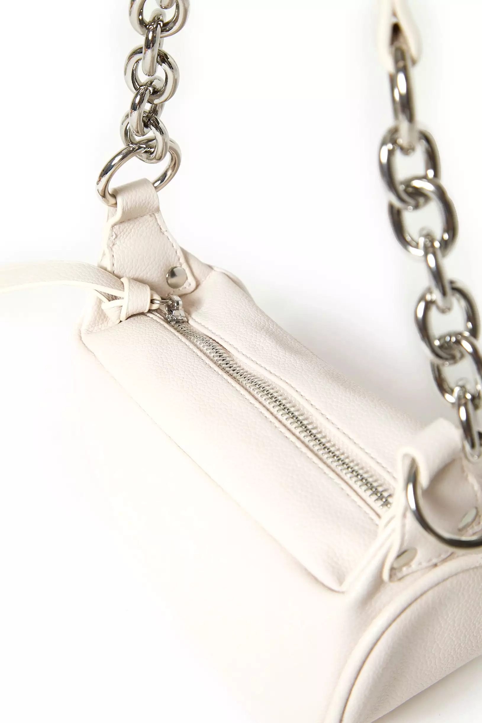 Chain Shoulder Baguette Bag