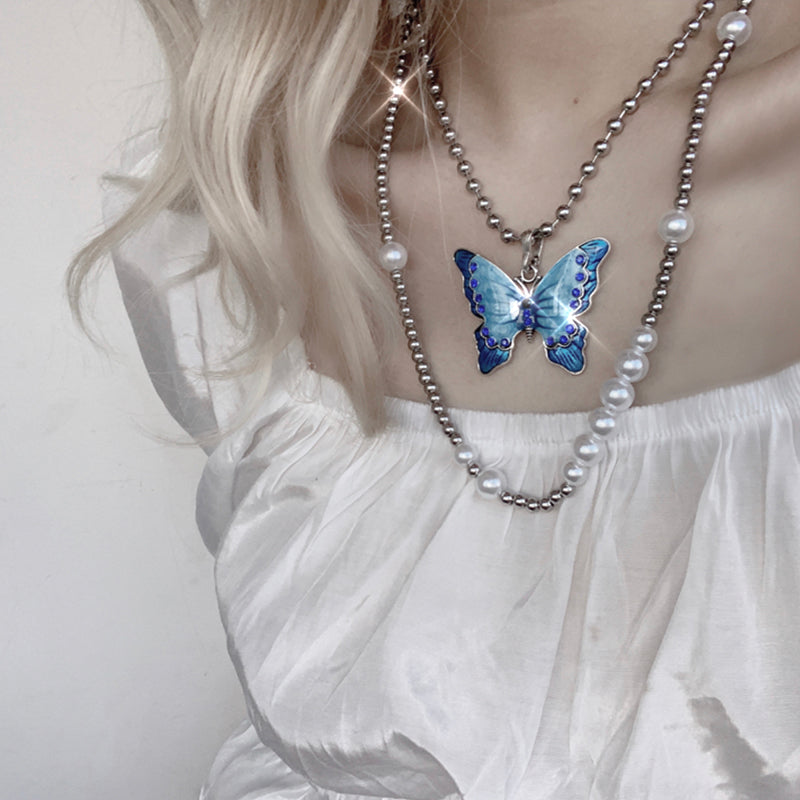 Cute Vintage Butterfly Necklace AD12139