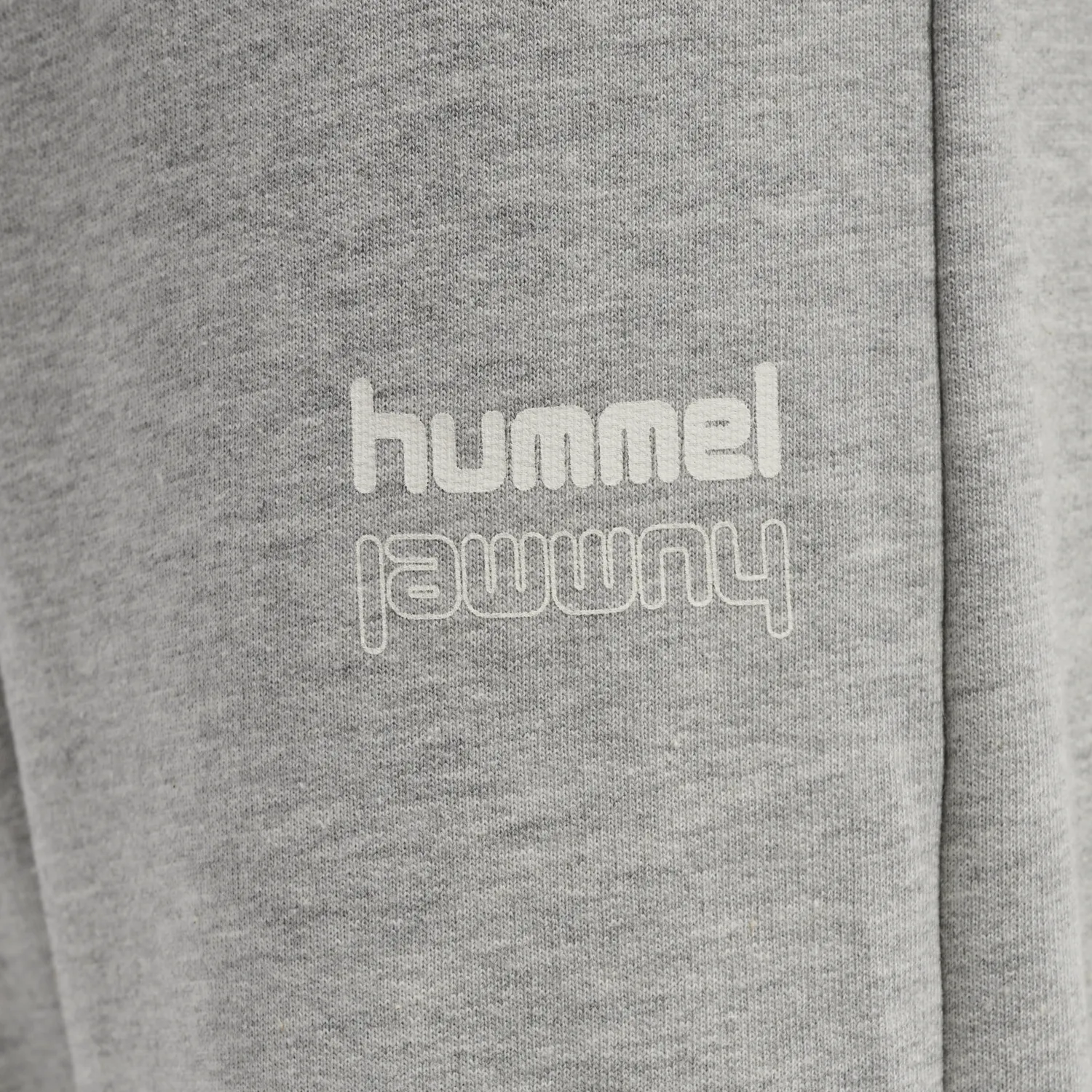 hmlNEW SPRING TRACKSUIT Tracksuit