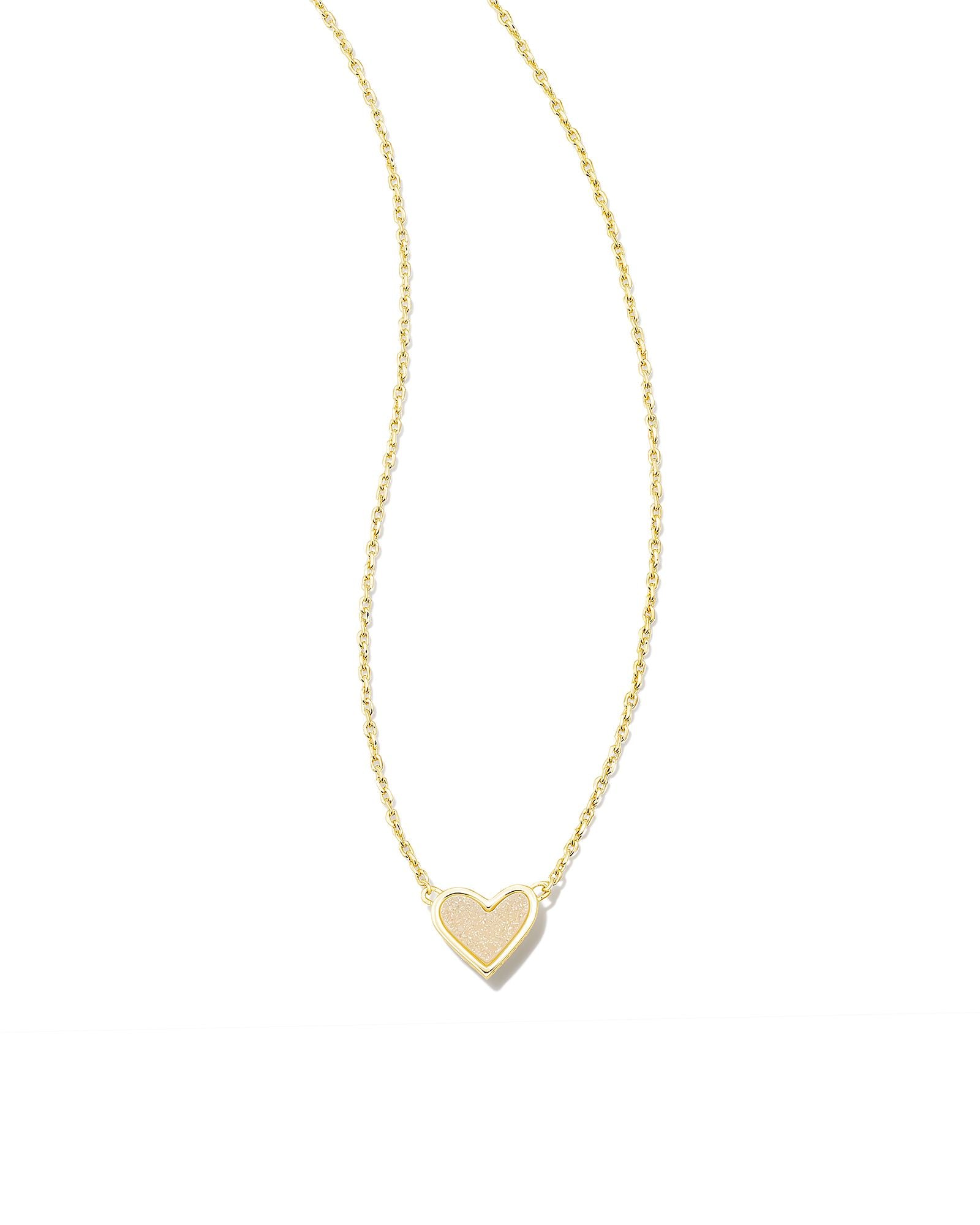 Kendra Scott Framed Ari Heart Necklace