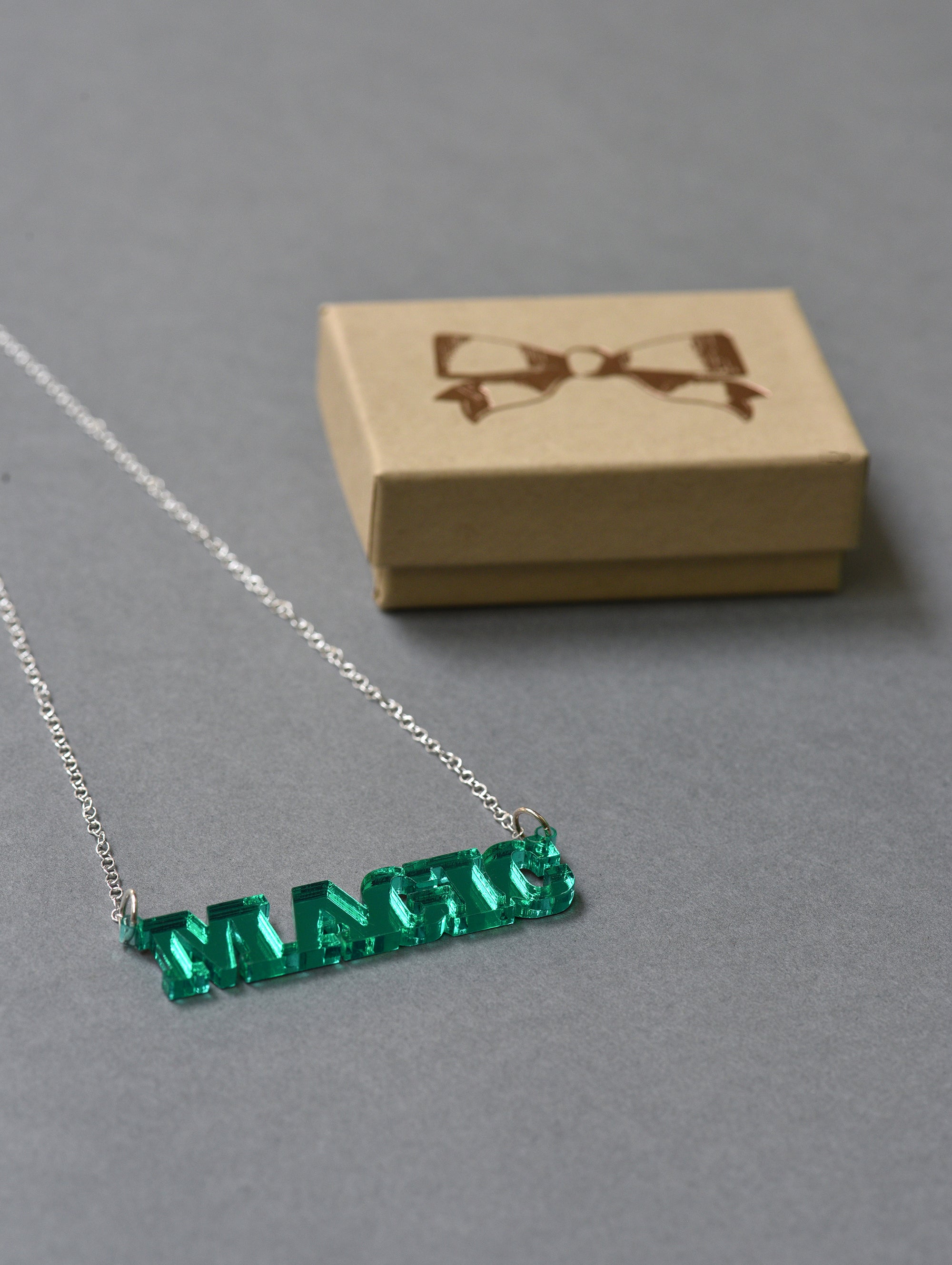 MAGIC MIRROR NECKLACE