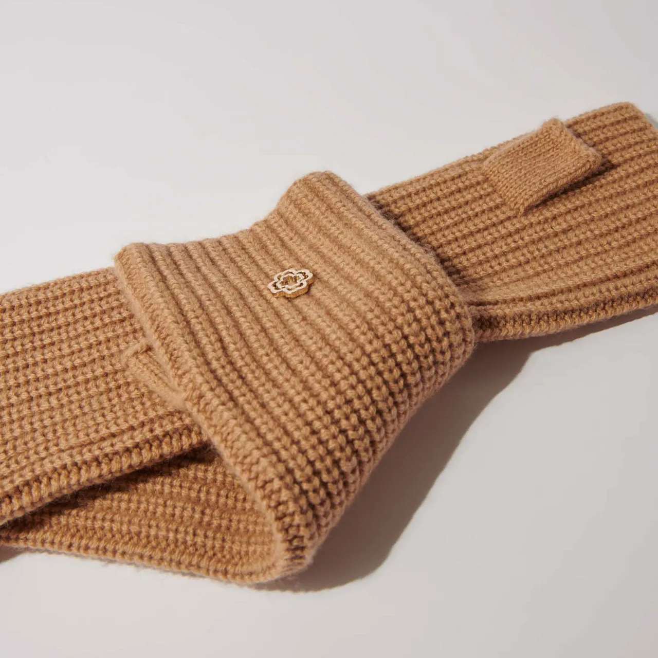 MAJE Long Wool Mittens - CAMEL