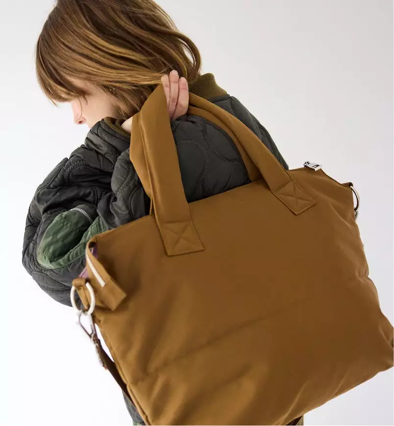 Maximilian Dance Tote | Bronze