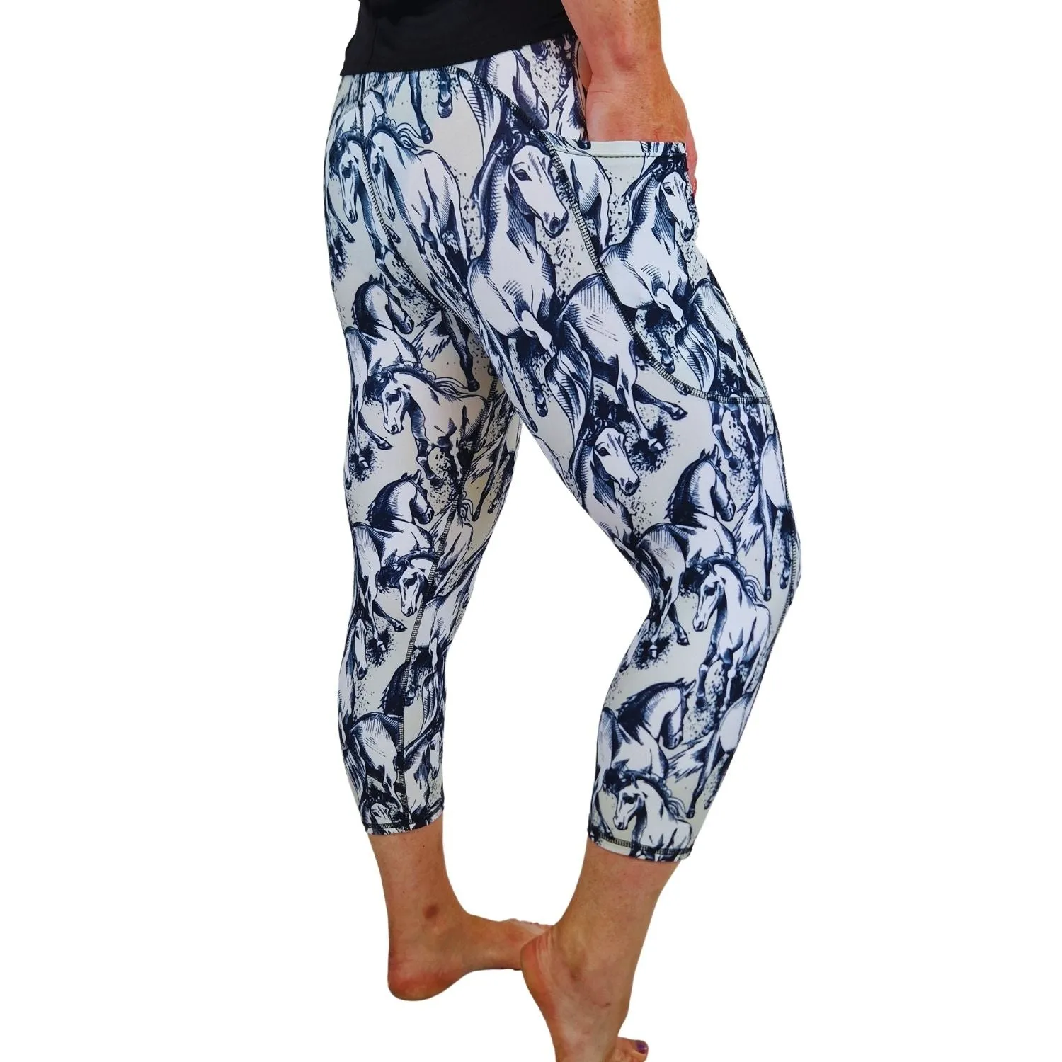 SCULPT Yoga Capri Leggings - Run Wild