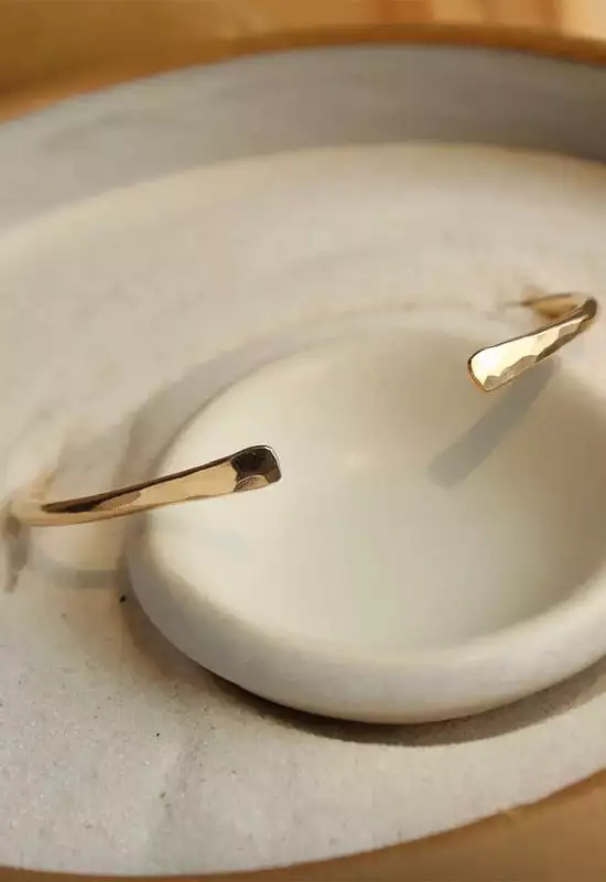 Skinny Halo Cuff - Gold