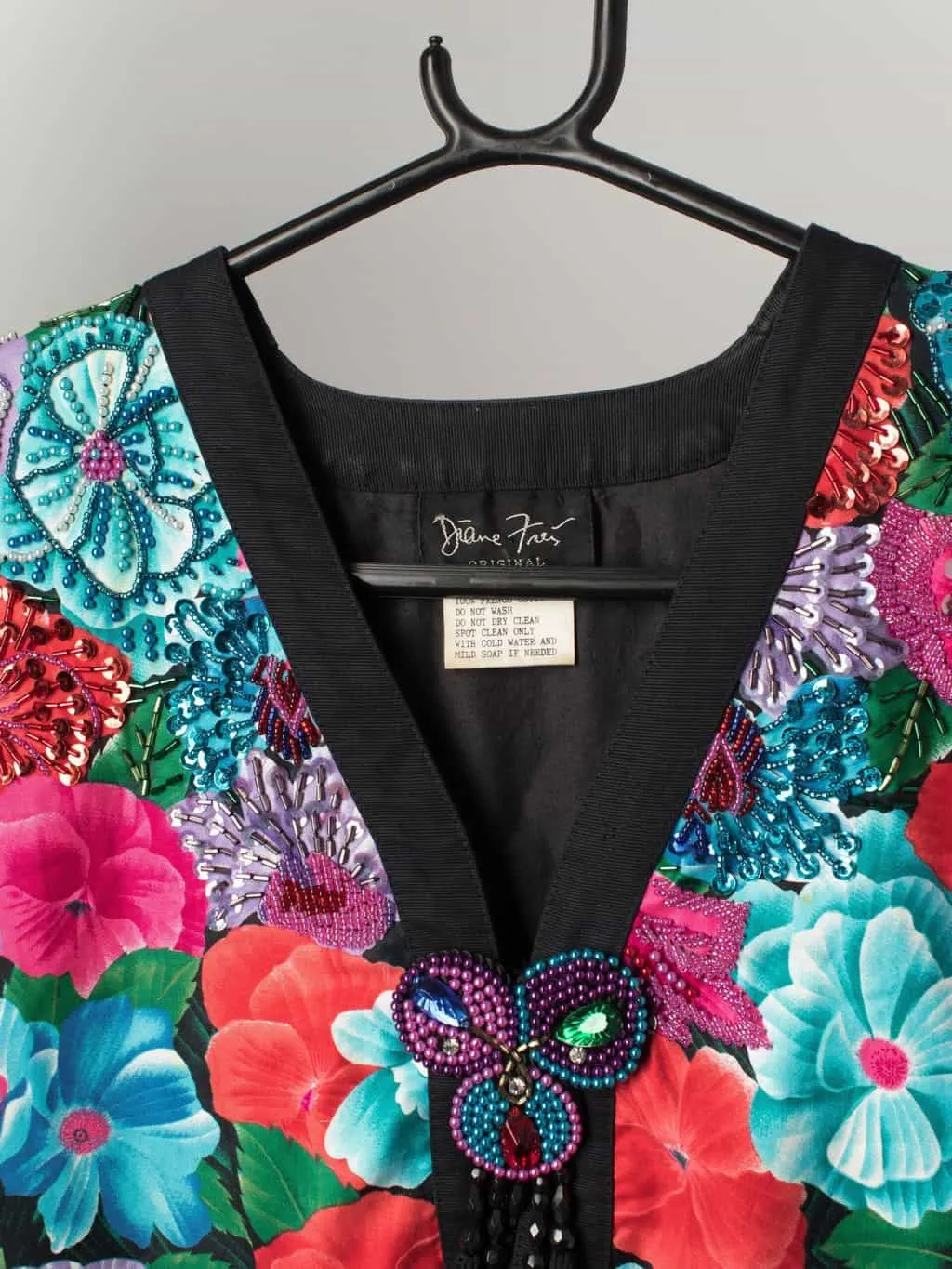 Vintage cropped Jacket with floral print and beaded sequin shoulders by Diane Fres – Medium