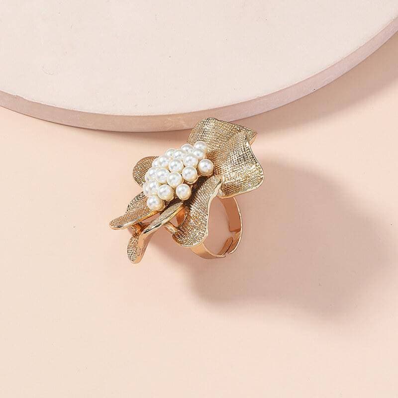 Vintage Flower Shape Beads Rings