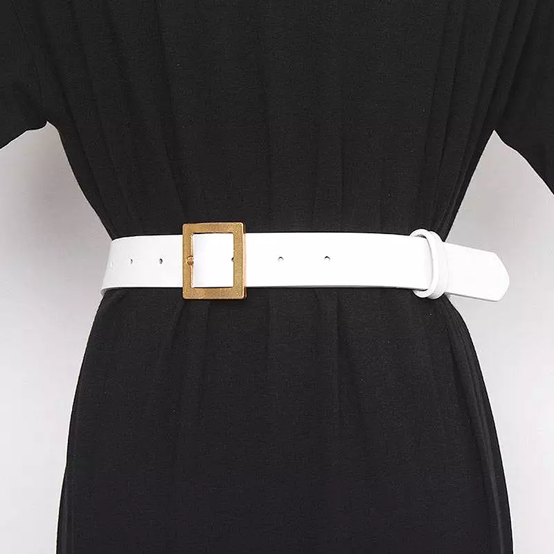 White Bulky Gold Chain Belt